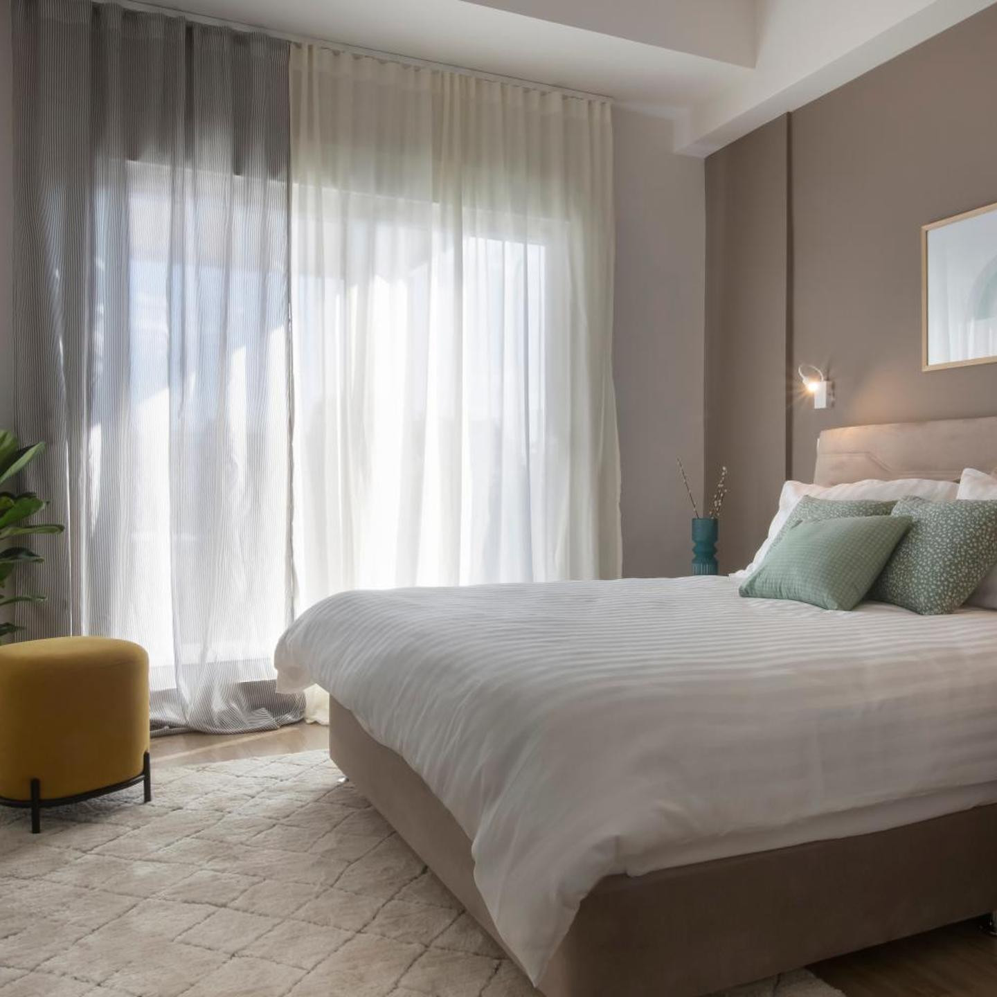 Thisean Modern Suites By Athens Stay