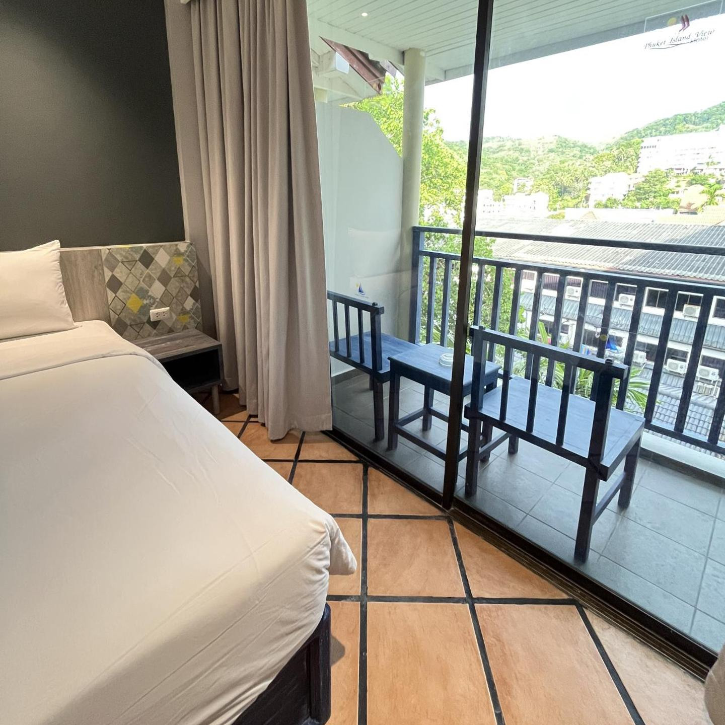 Phuket Island View Resort - SHA Extra Plus