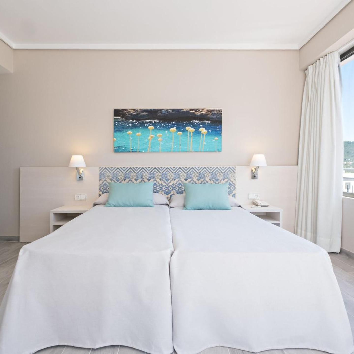 azuLine Hotel Llevant