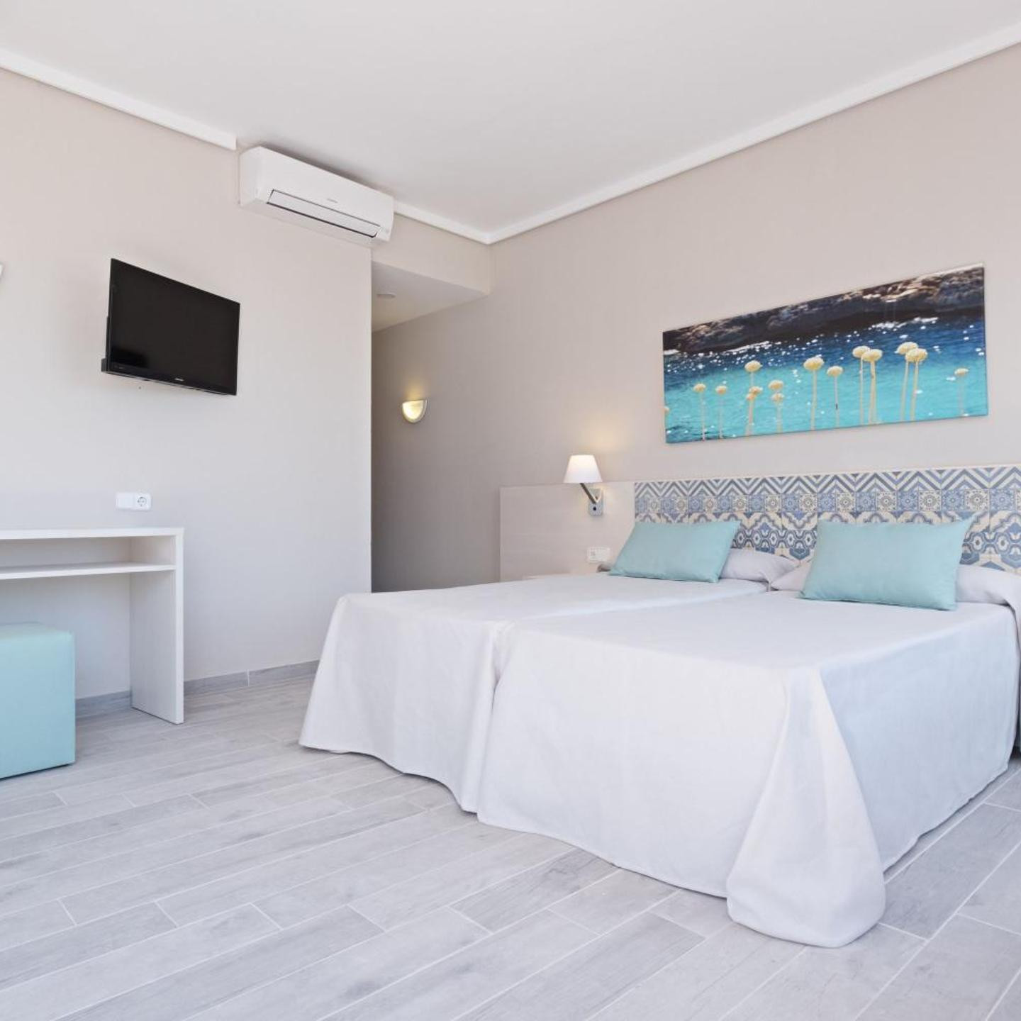 azuLine Hotel Llevant