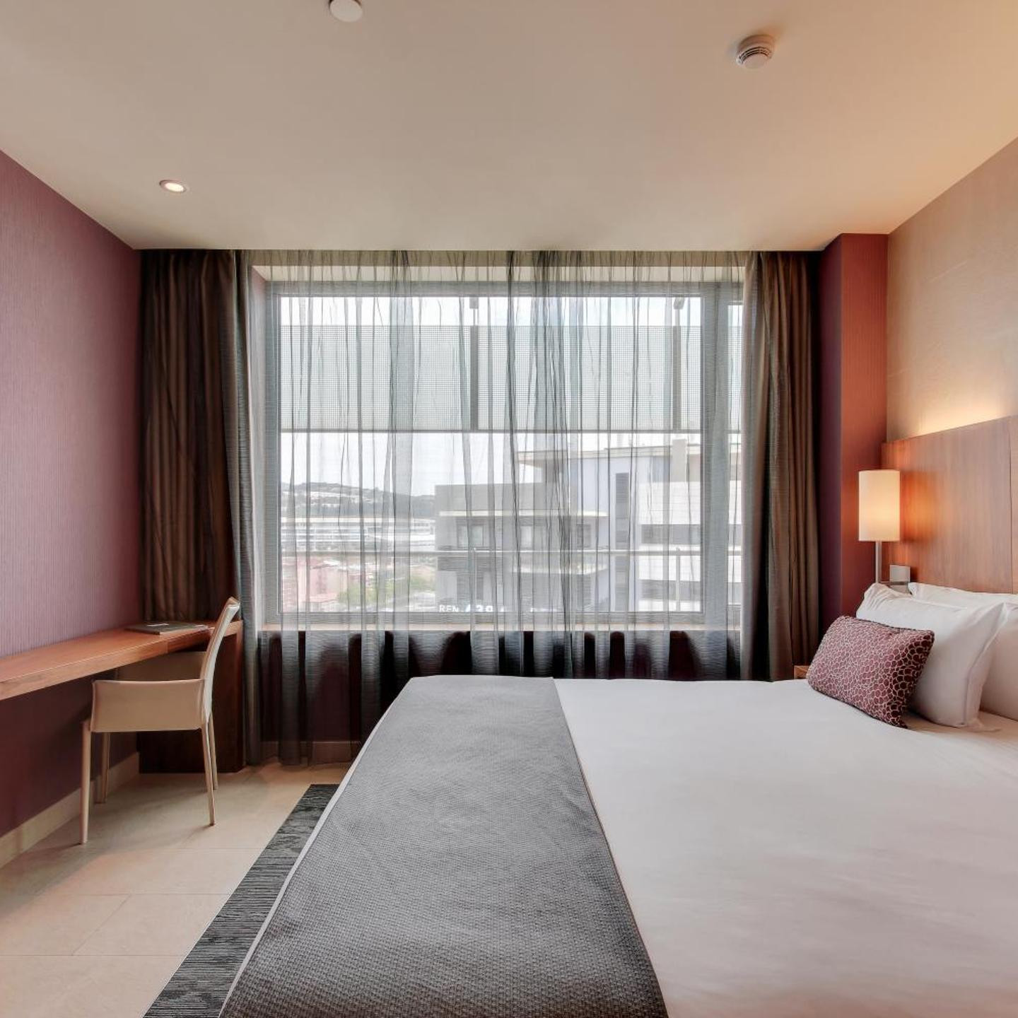 Hotel Badalona Tower