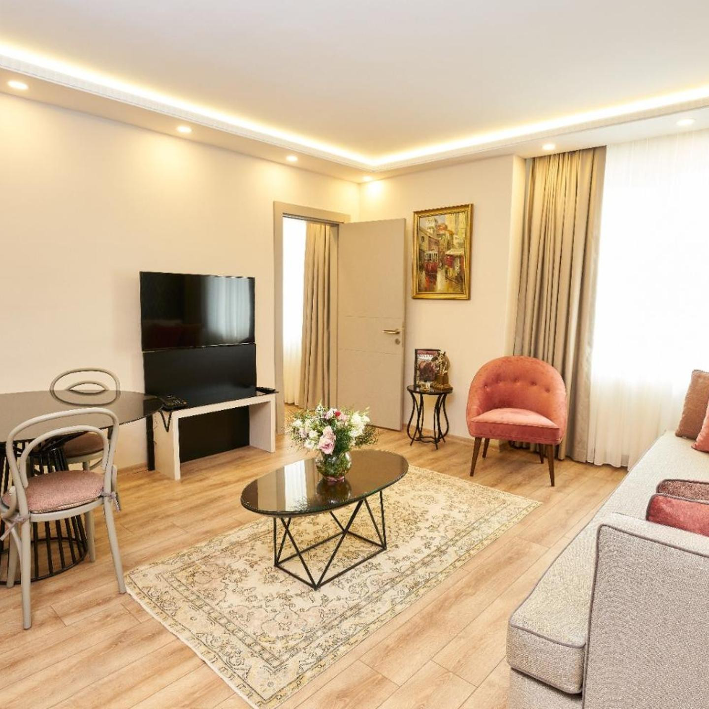 All Seasons Hotel