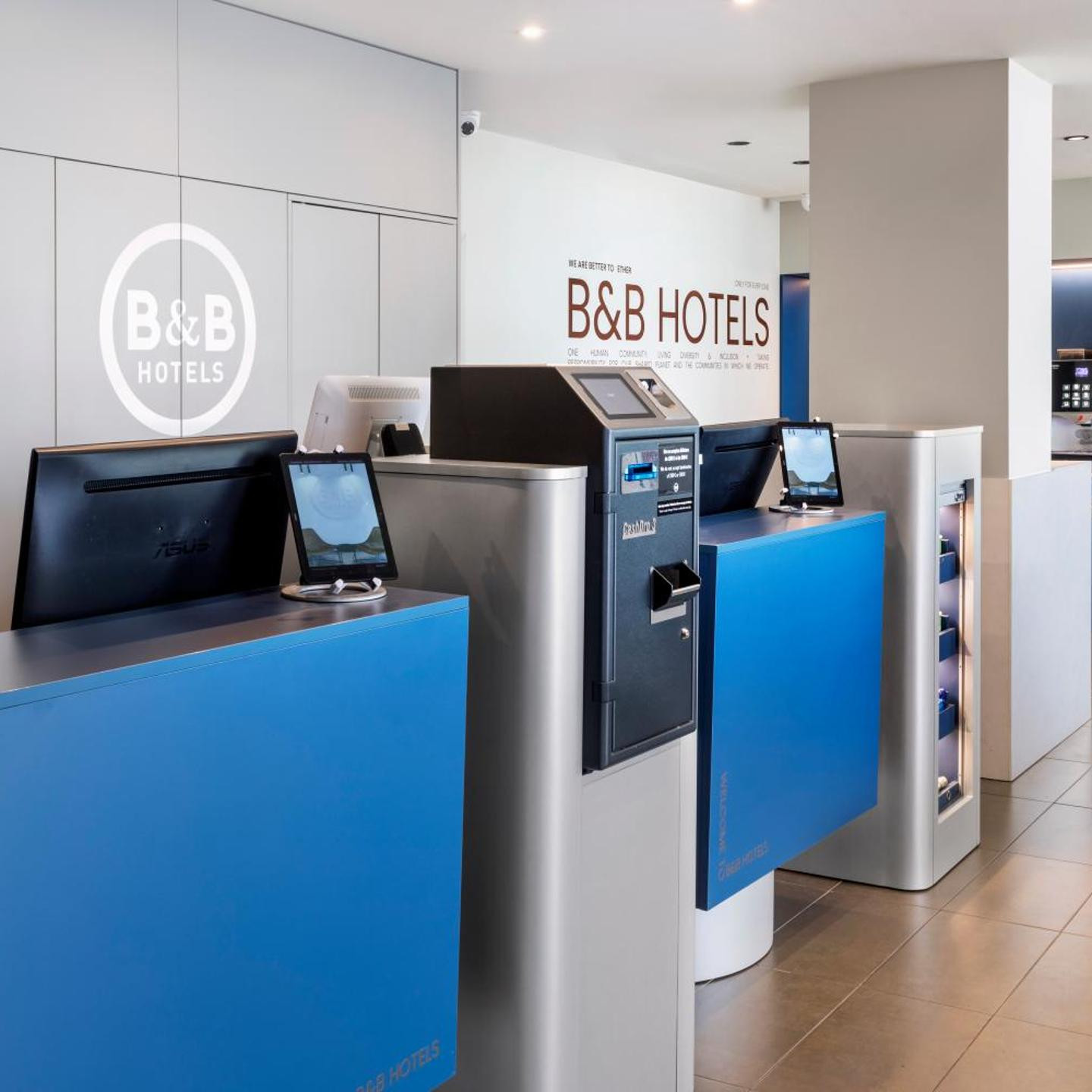 B&B HOTEL Madrid Aeropuerto T1 T2 T3