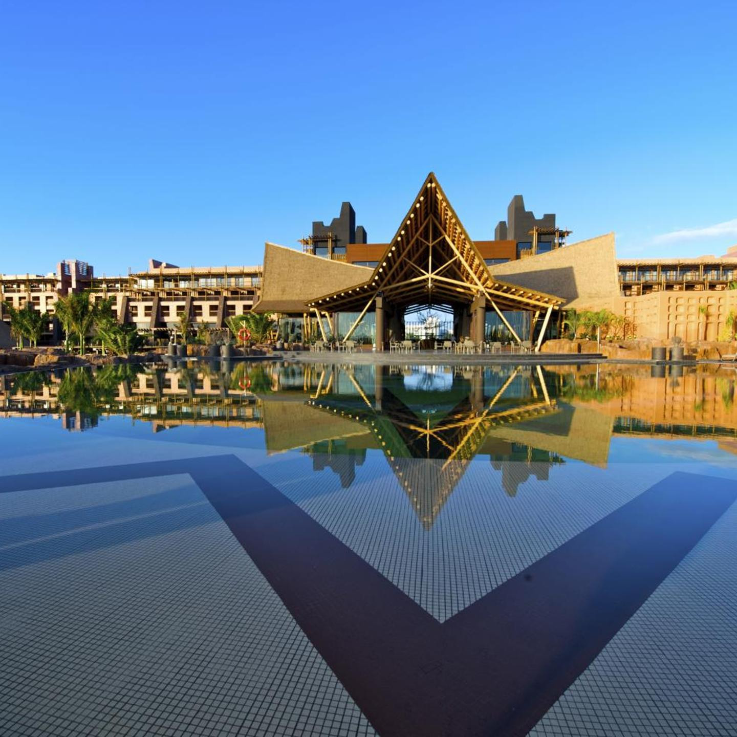 Lopesan Baobab Resort