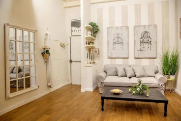 RENAISSANCE FLORENCE APARTMENT