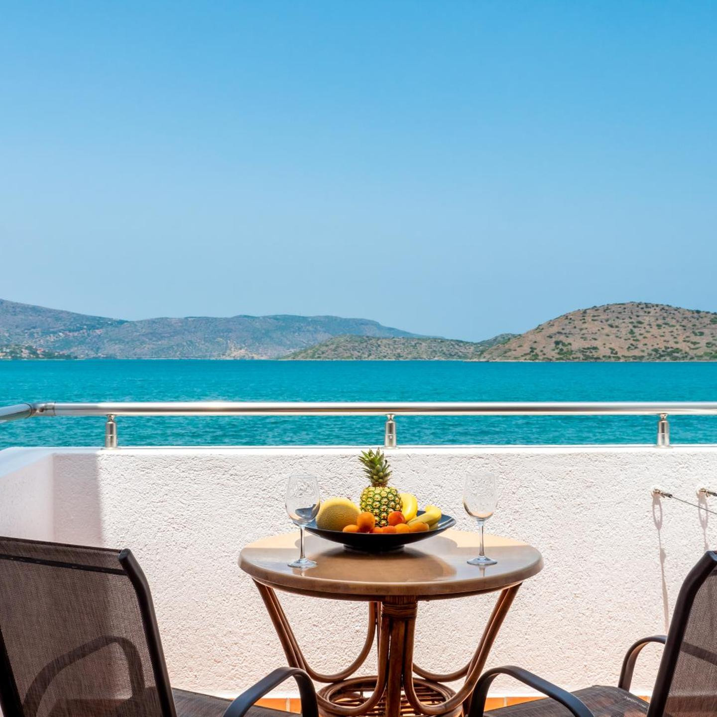 Elounda Alikes Suites & Studios