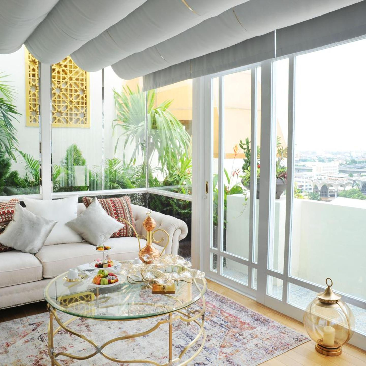 Al Meroz Hotel Bangkok - The Leading Halal Hotel