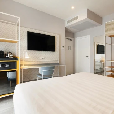 Adesso Hotel
