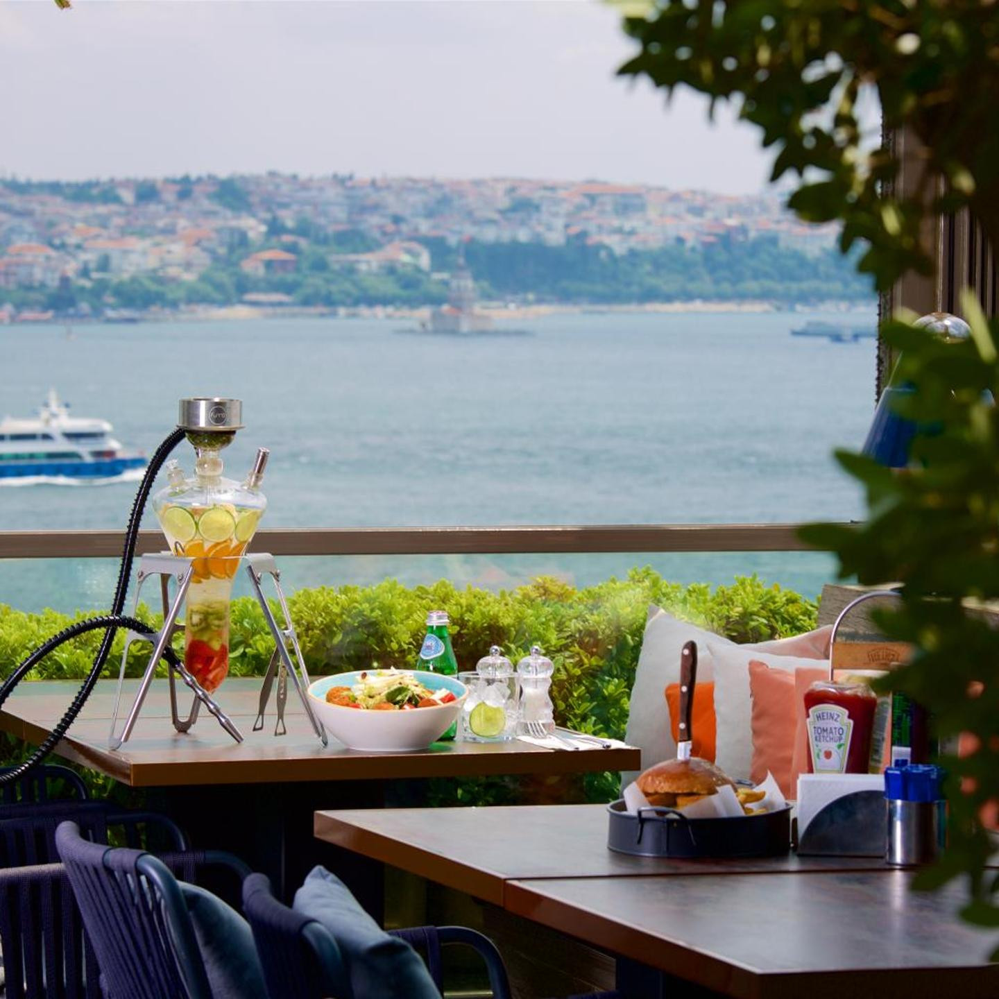 Zimmer Bosphorus Hotel