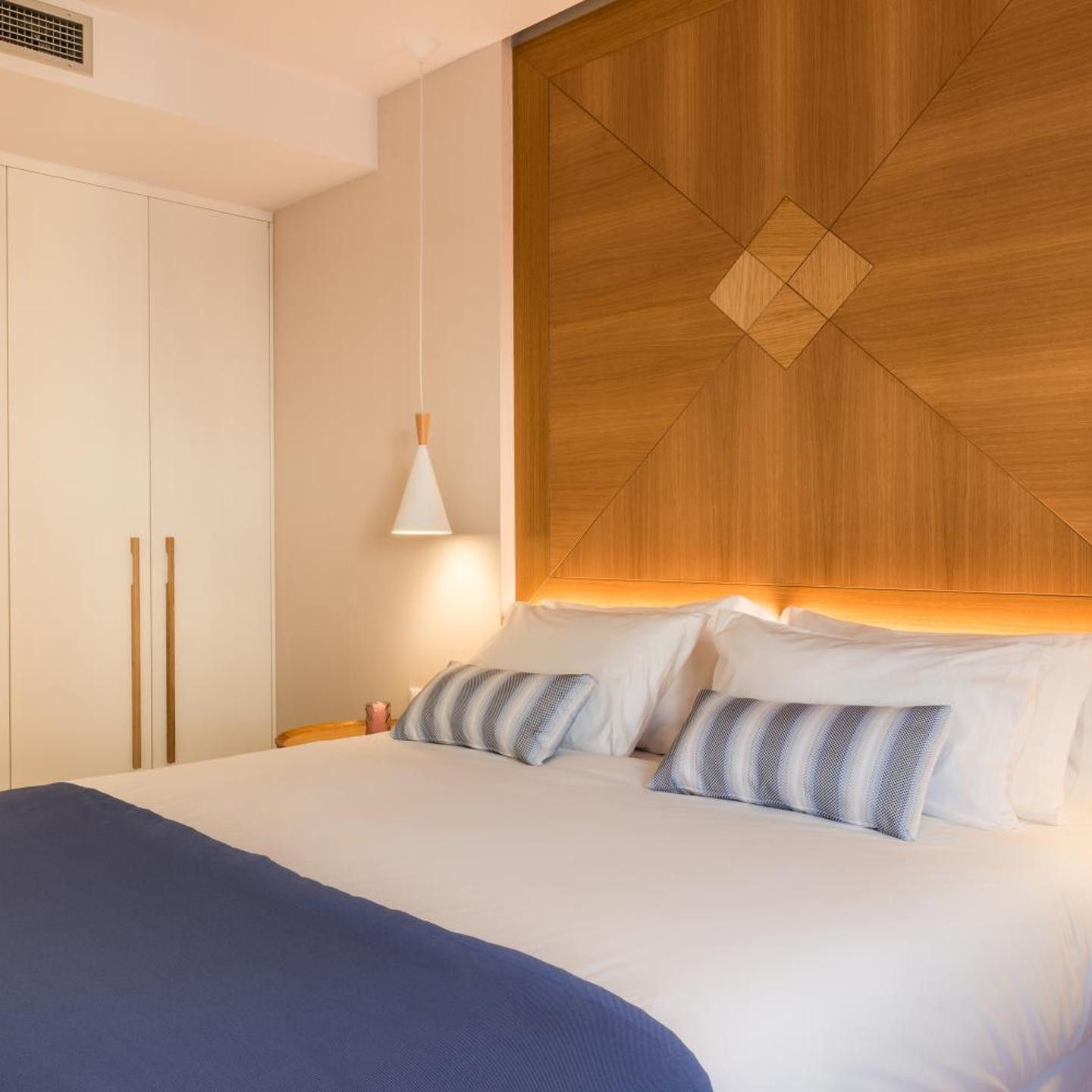 Avra Apartments Venetian Harbour