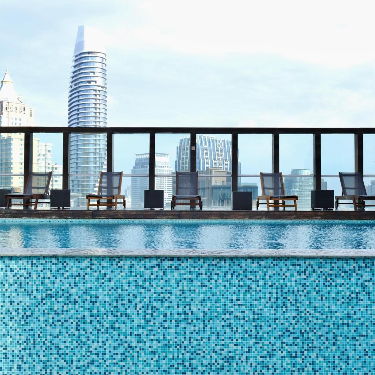 Urbana Langsuan Hotel