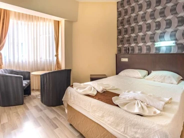 Green Gold Hotel