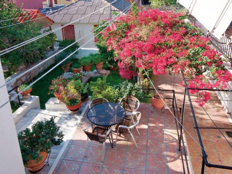 Aparthotel Diamanto Complex