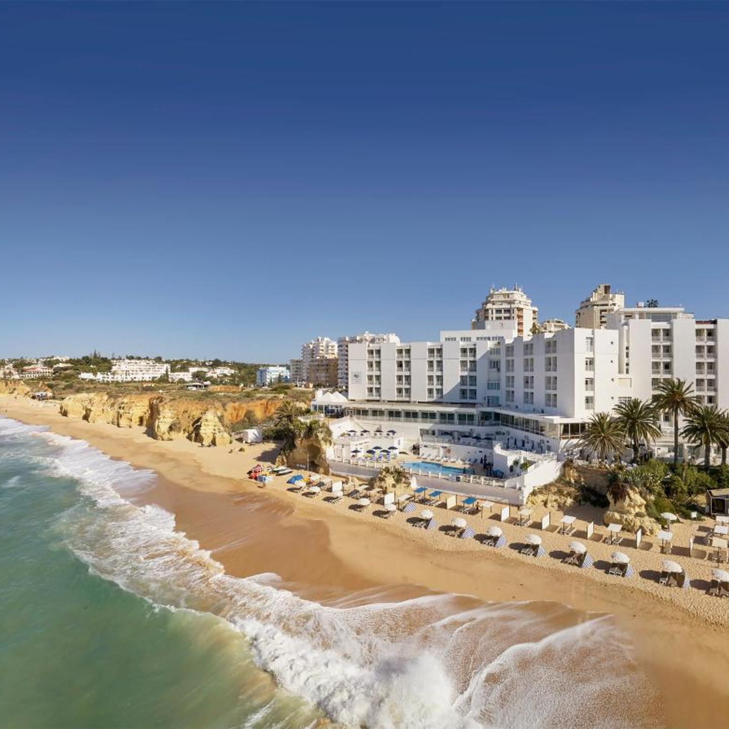 Holiday Inn Algarve - Armação de Pêra, an IHG Hotel