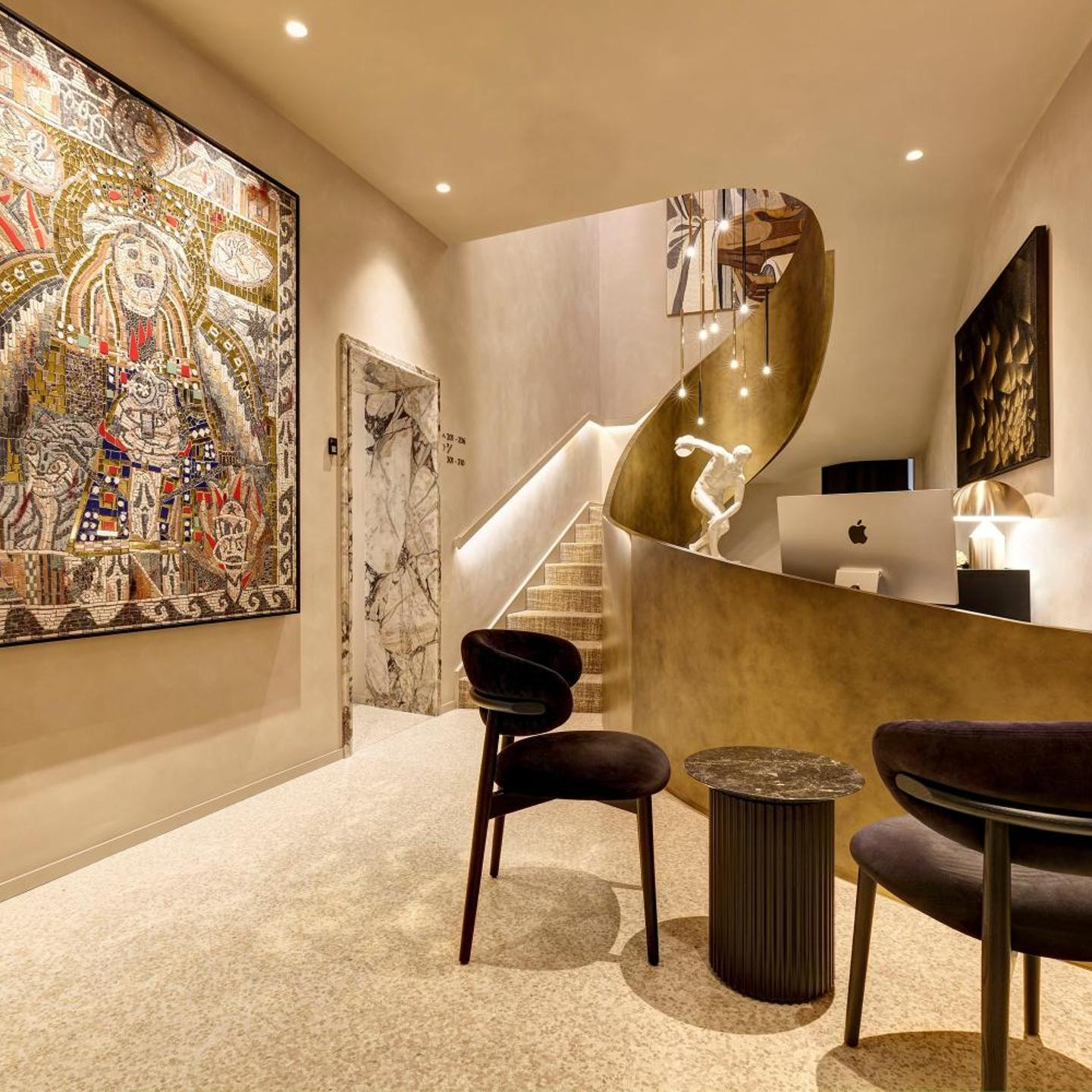 Borghese Contemporary Hotel