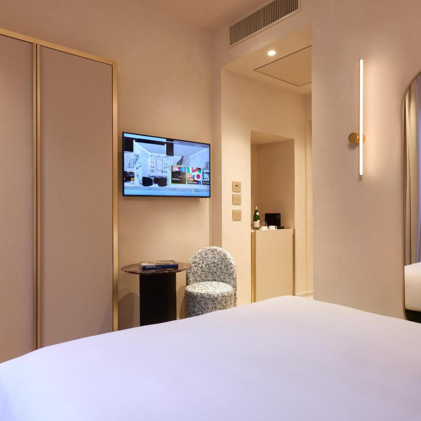 Borghese Contemporary Hotel