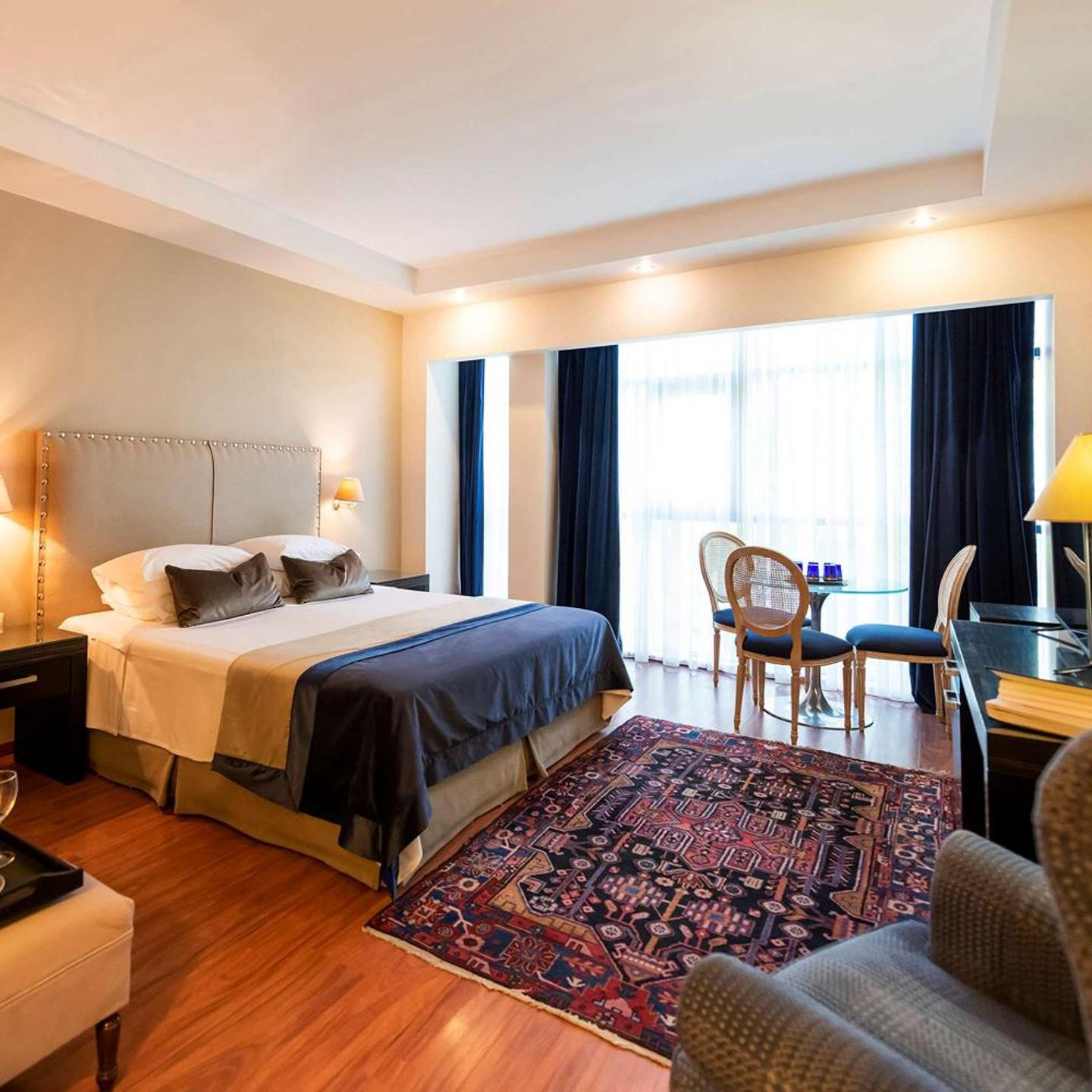 Best Western Plus Embassy Hotel