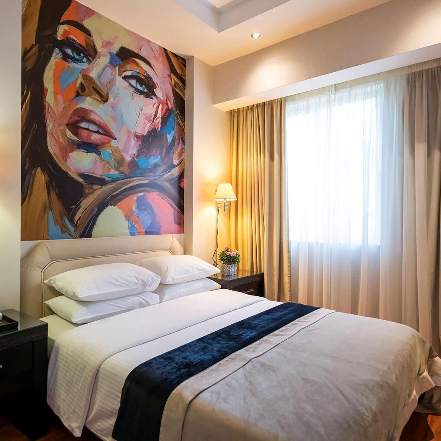 Best Western Plus Embassy Hotel