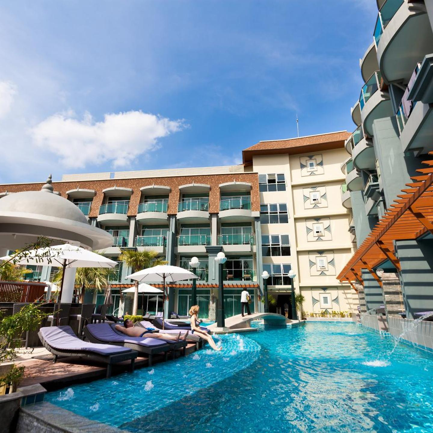 Ramaburin Resort Patong - SHA Extra Plus