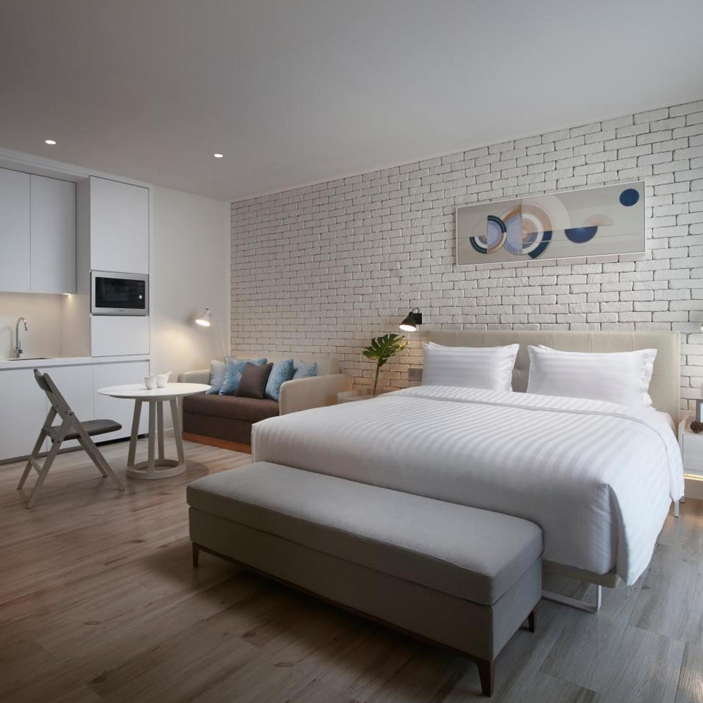 Shama Yen-Akat Bangkok