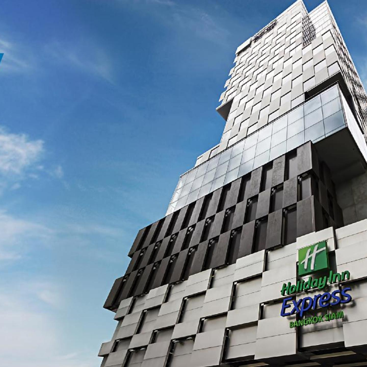Holiday Inn Express Bangkok Siam, an IHG Hotel