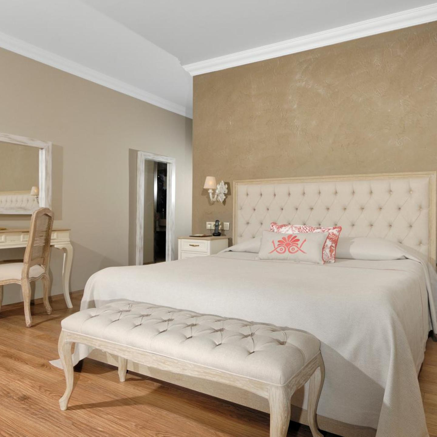 Sarpedor Boutique Hotel