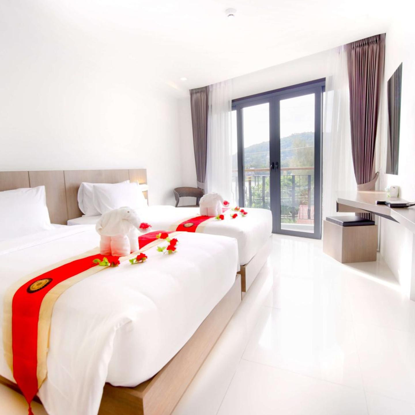 Phoenix Hotel Karon Beach