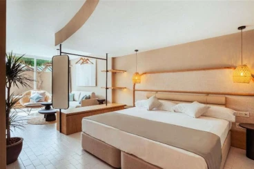 Ama Ibiza Beachfront Suites