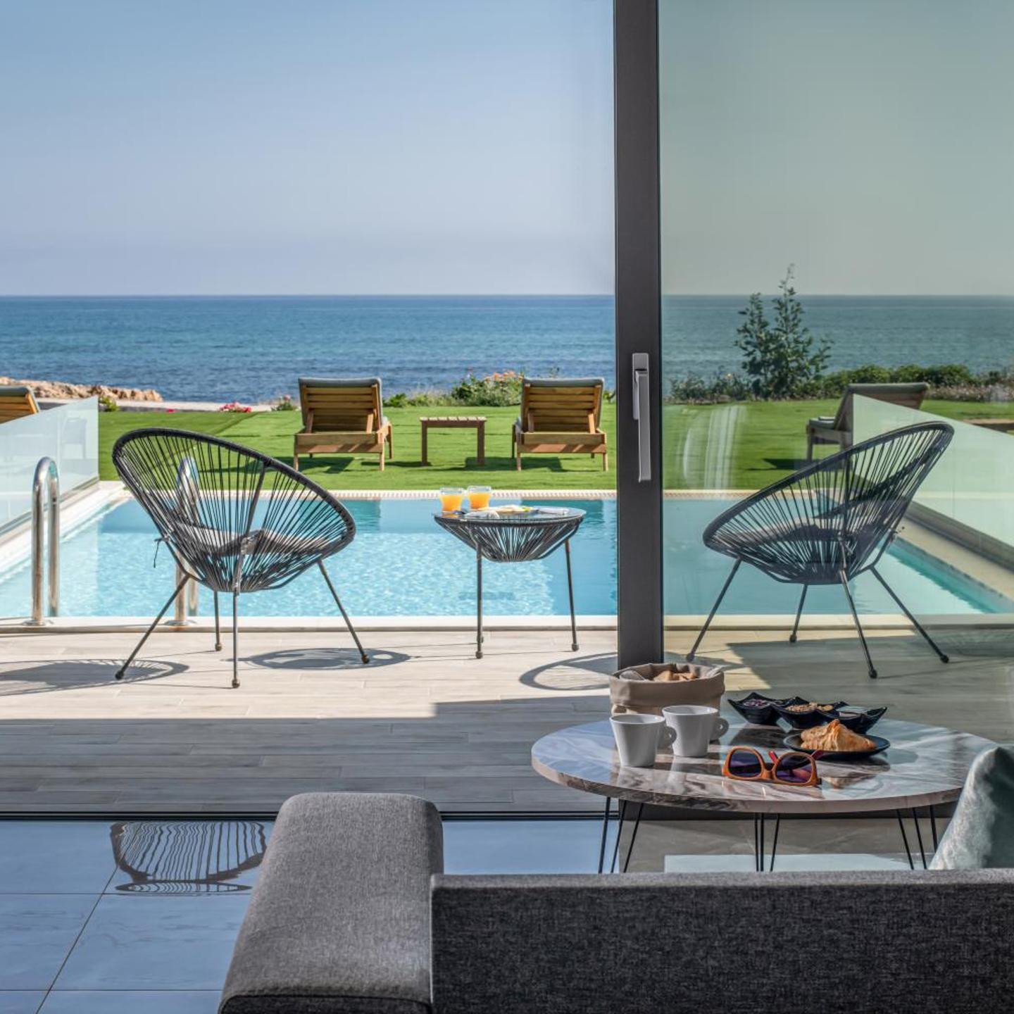 Crete Resort Sea Side Suites 