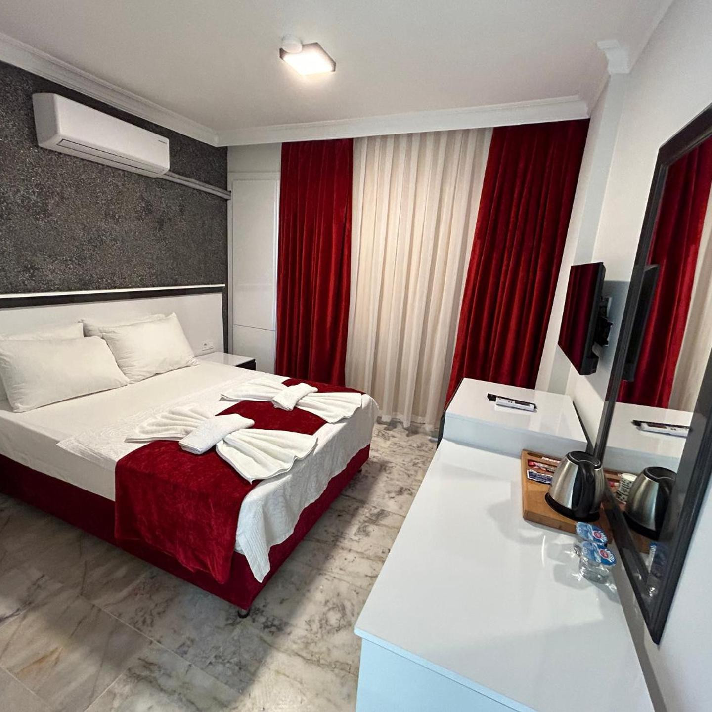 Bellissima Hotel