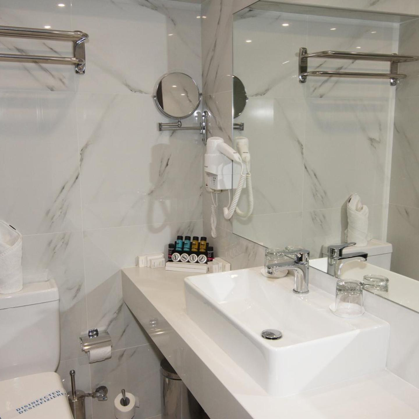 International Atene hotel