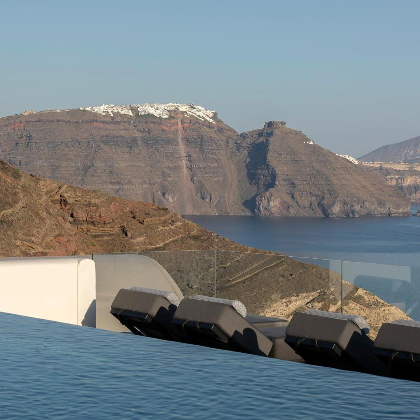 Hom Santorini