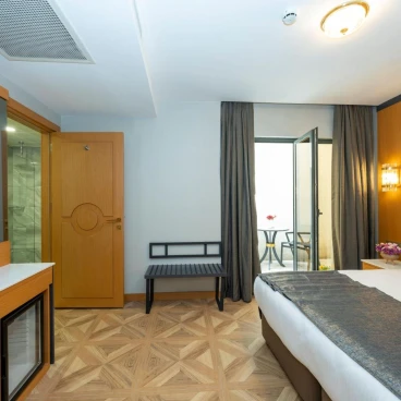 Freya Hotel