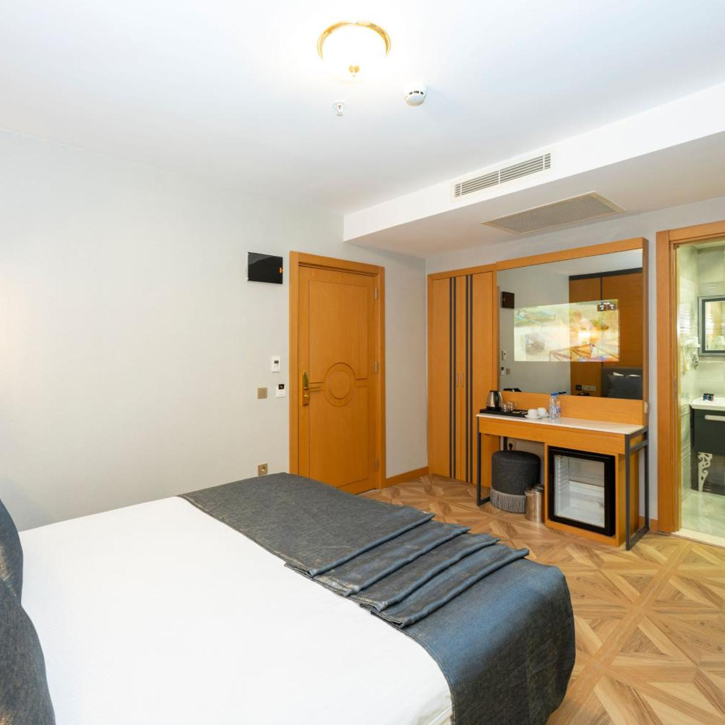 Freya Hotel
