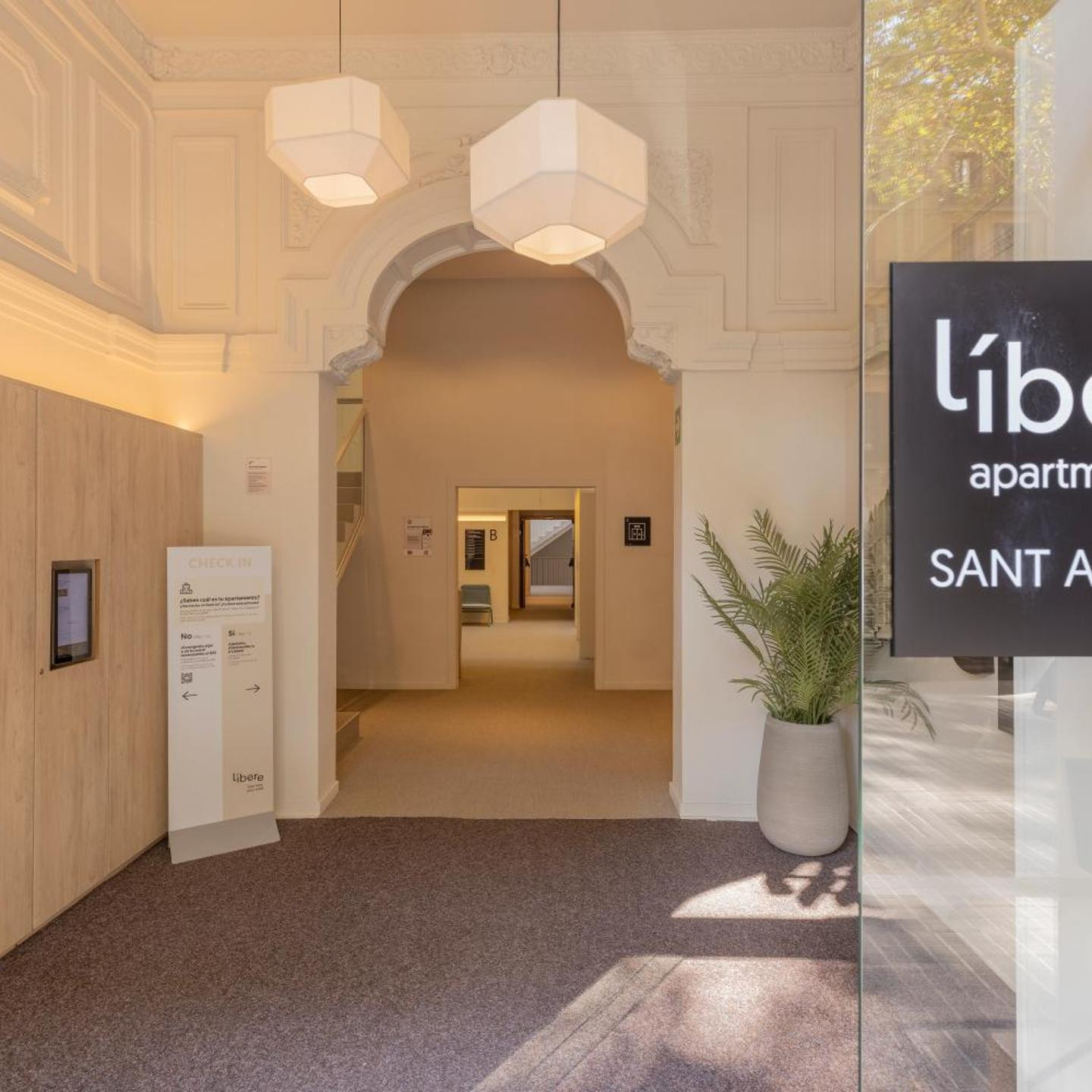 Líbere Barcelona Sant Antoni