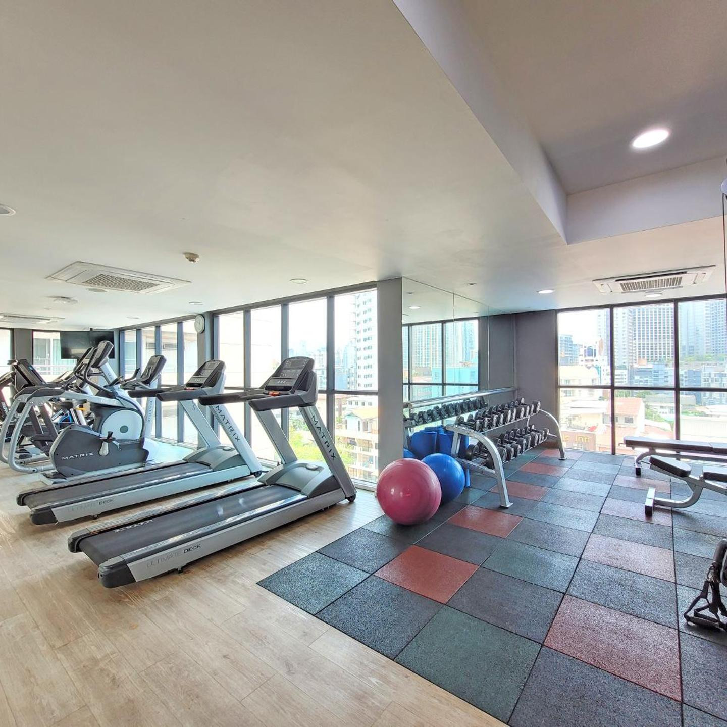 Citrus Suites Sukhumvit 6 Bangkok