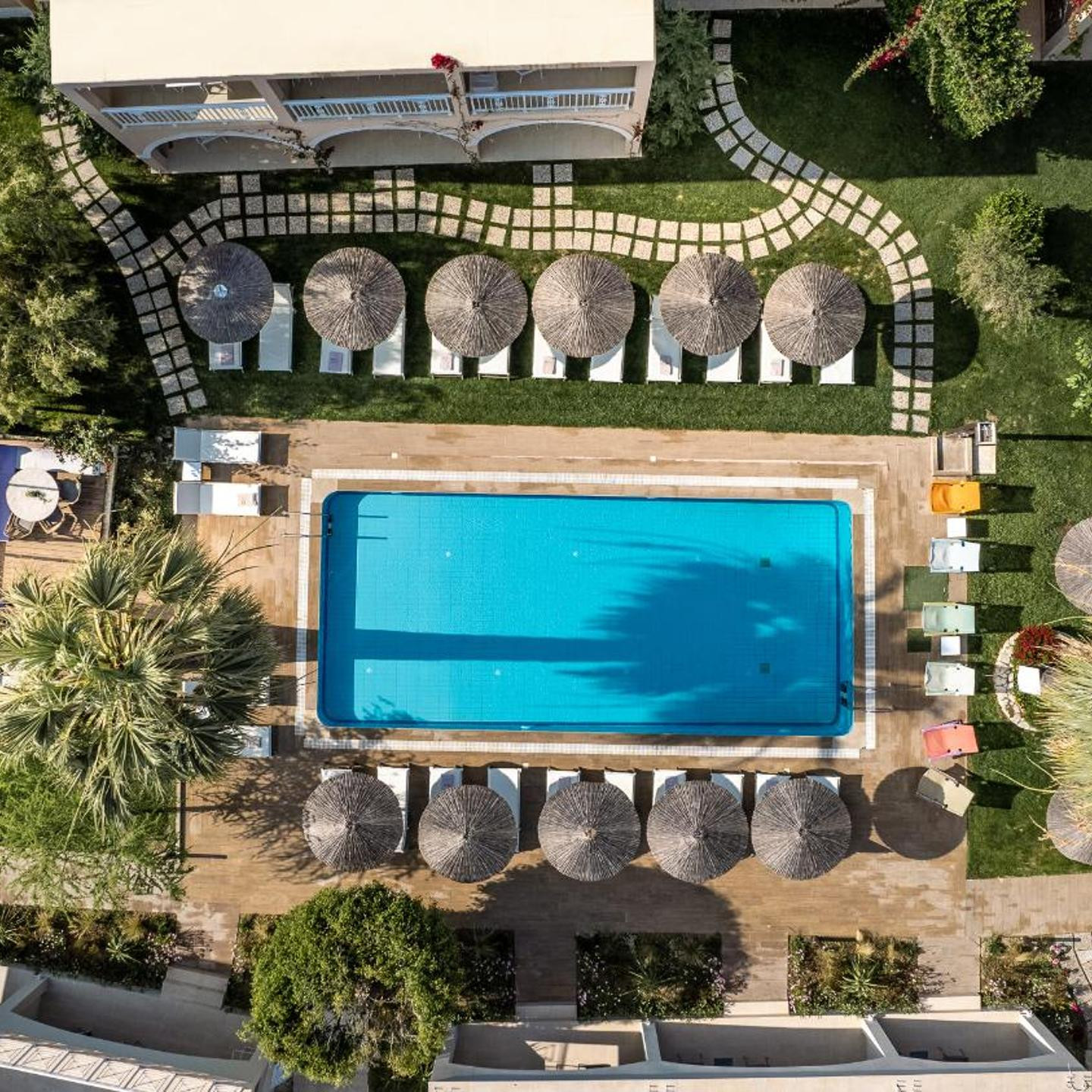 Aeolos Boutique Hotel and Suites