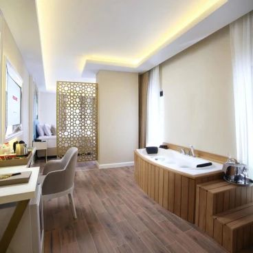 Great Fortune Design Hotel & Spa