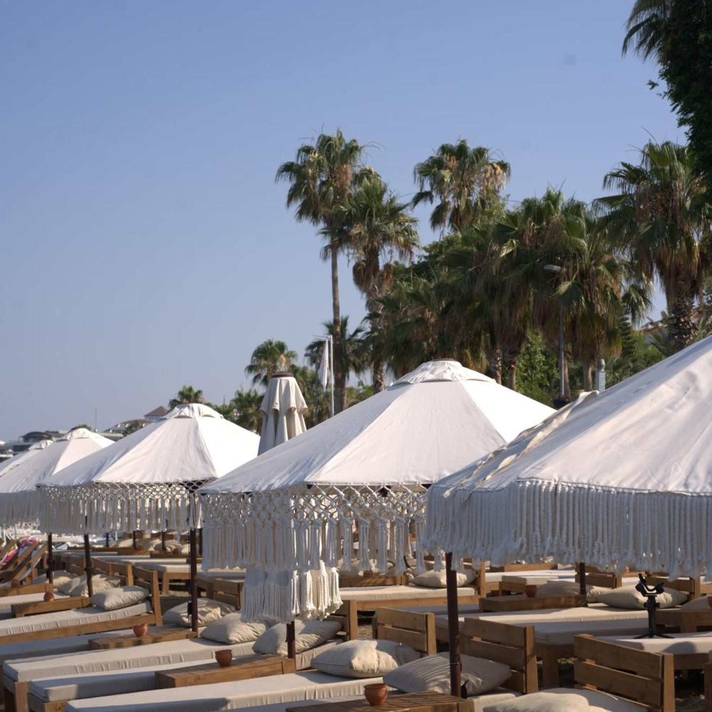 Kalia Beach Hotel Side