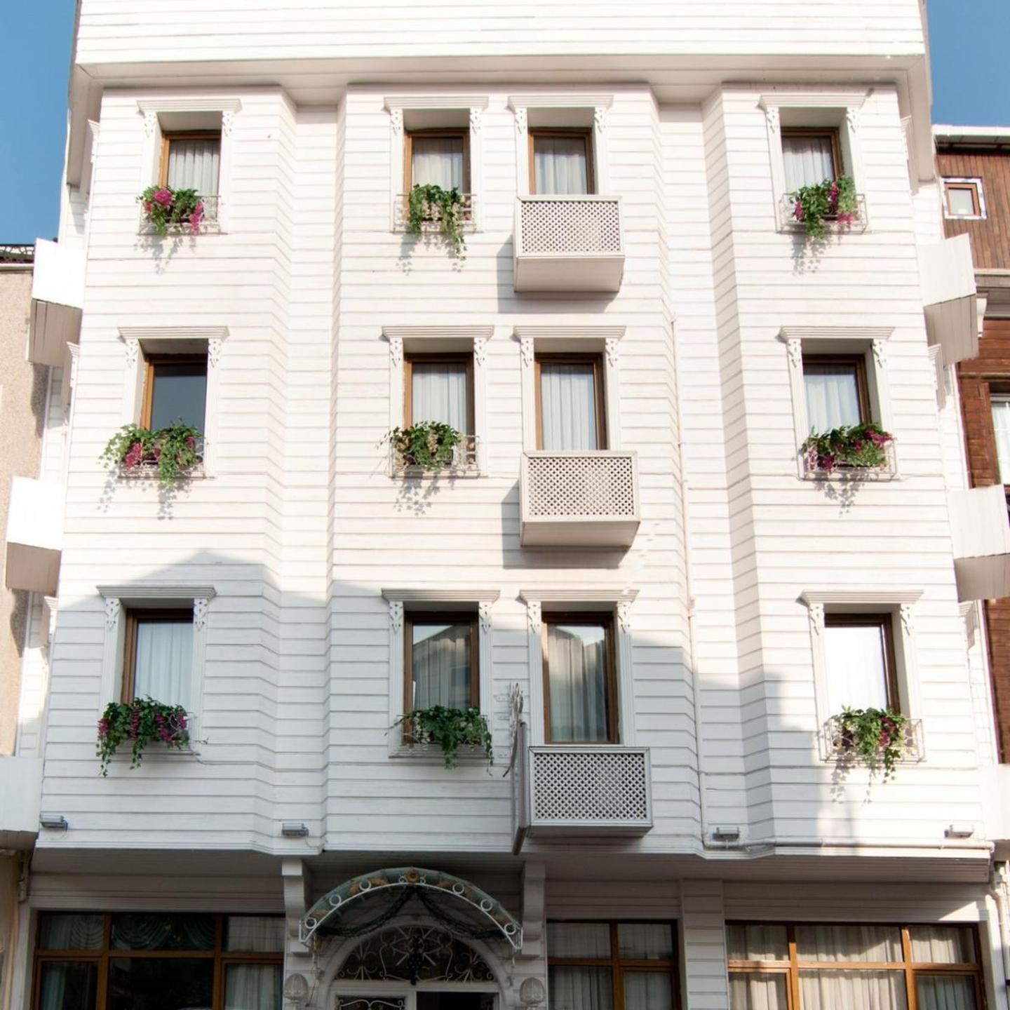 Mevlana Hotel