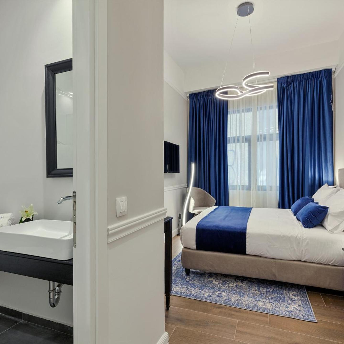 Classic Hotel by Athens Prime Hotels