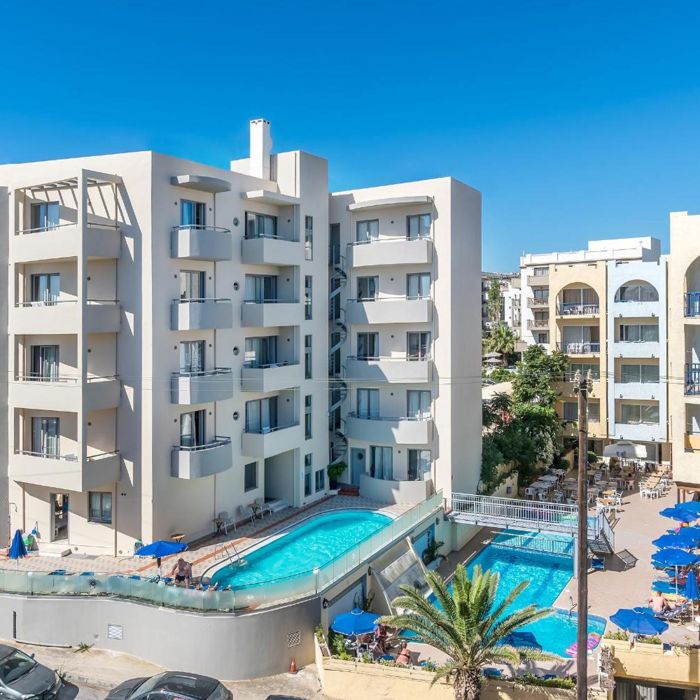 Lefkoniko Beach & Icarus Suite Apts