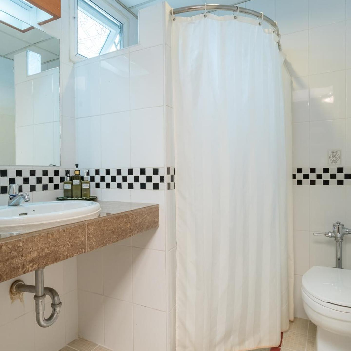 New Siam III Guest House