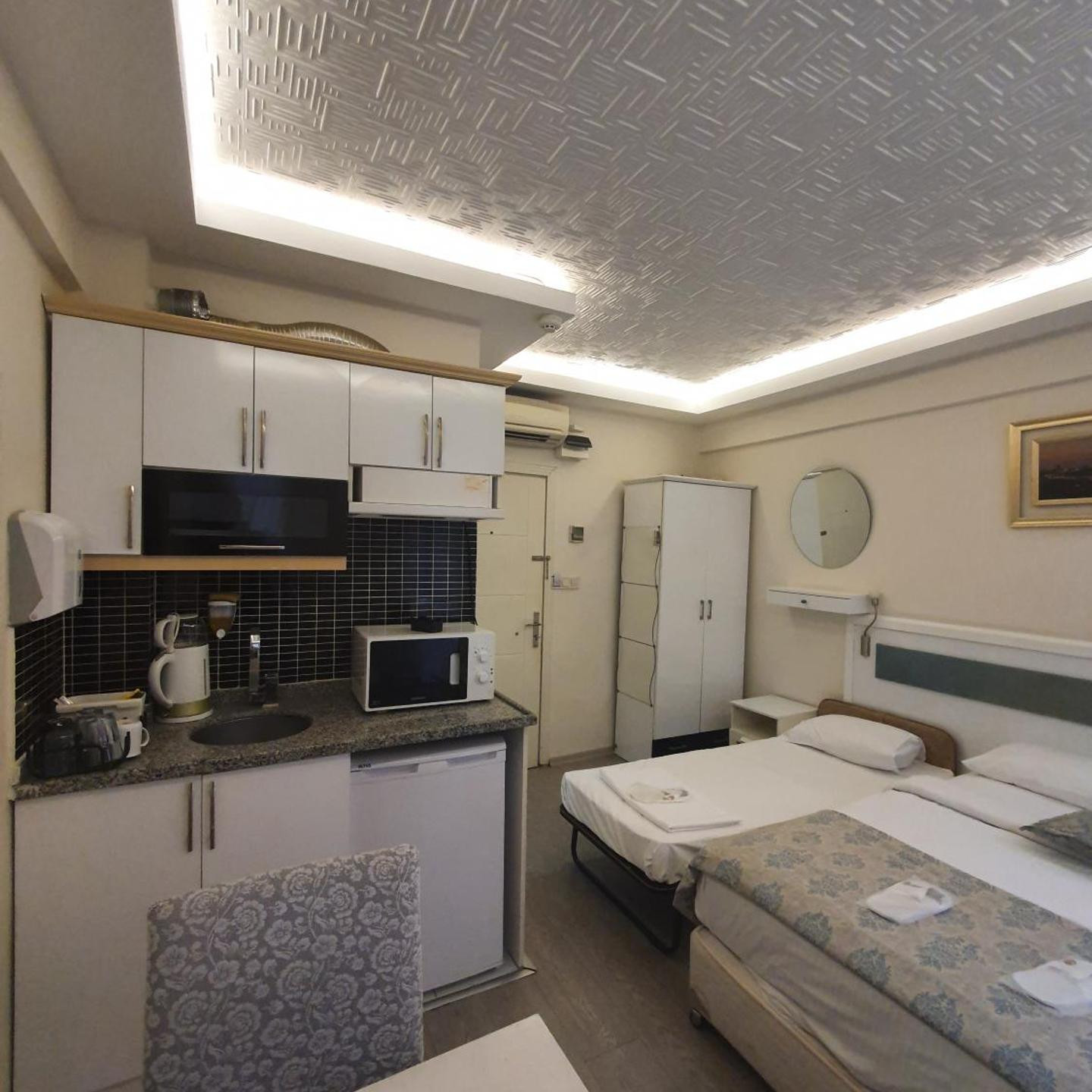 Lemon Residence