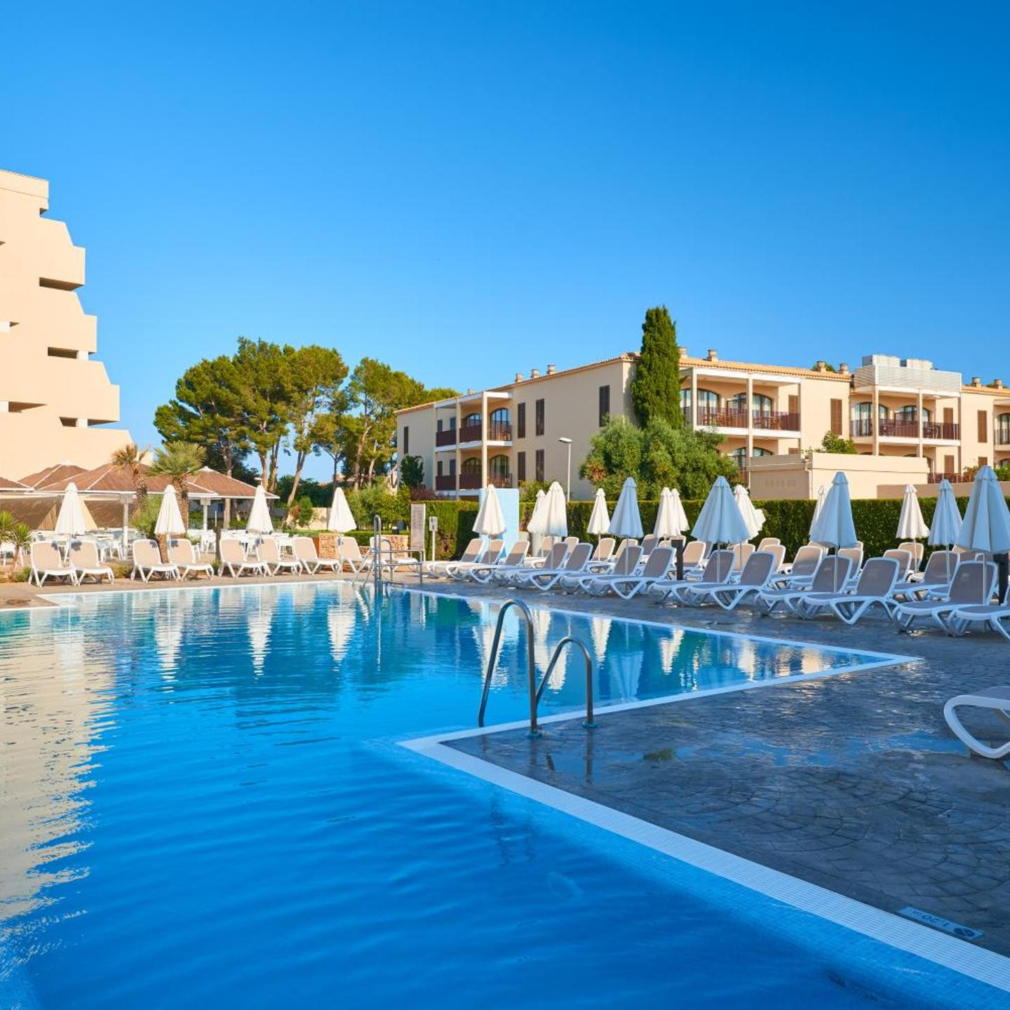 Protur Floriana Resort 3* SUP