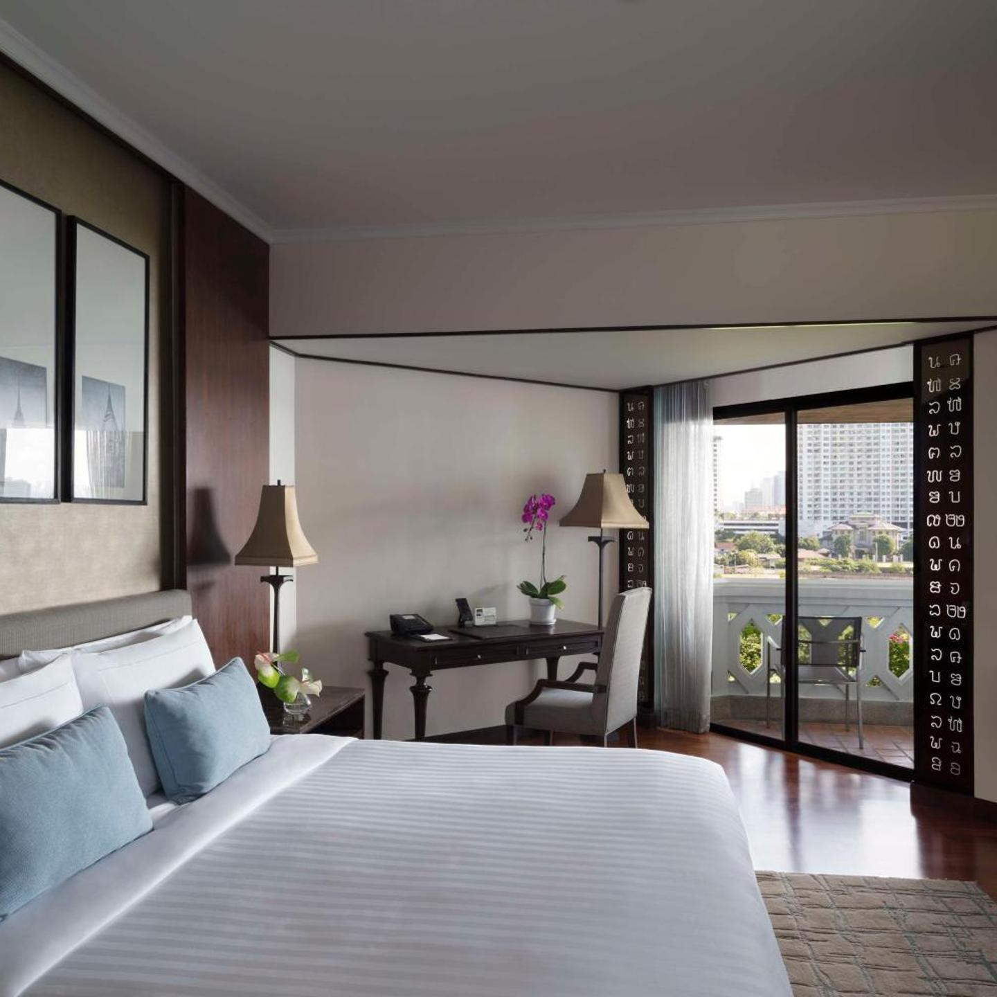 Anantara Riverside Bangkok Resort