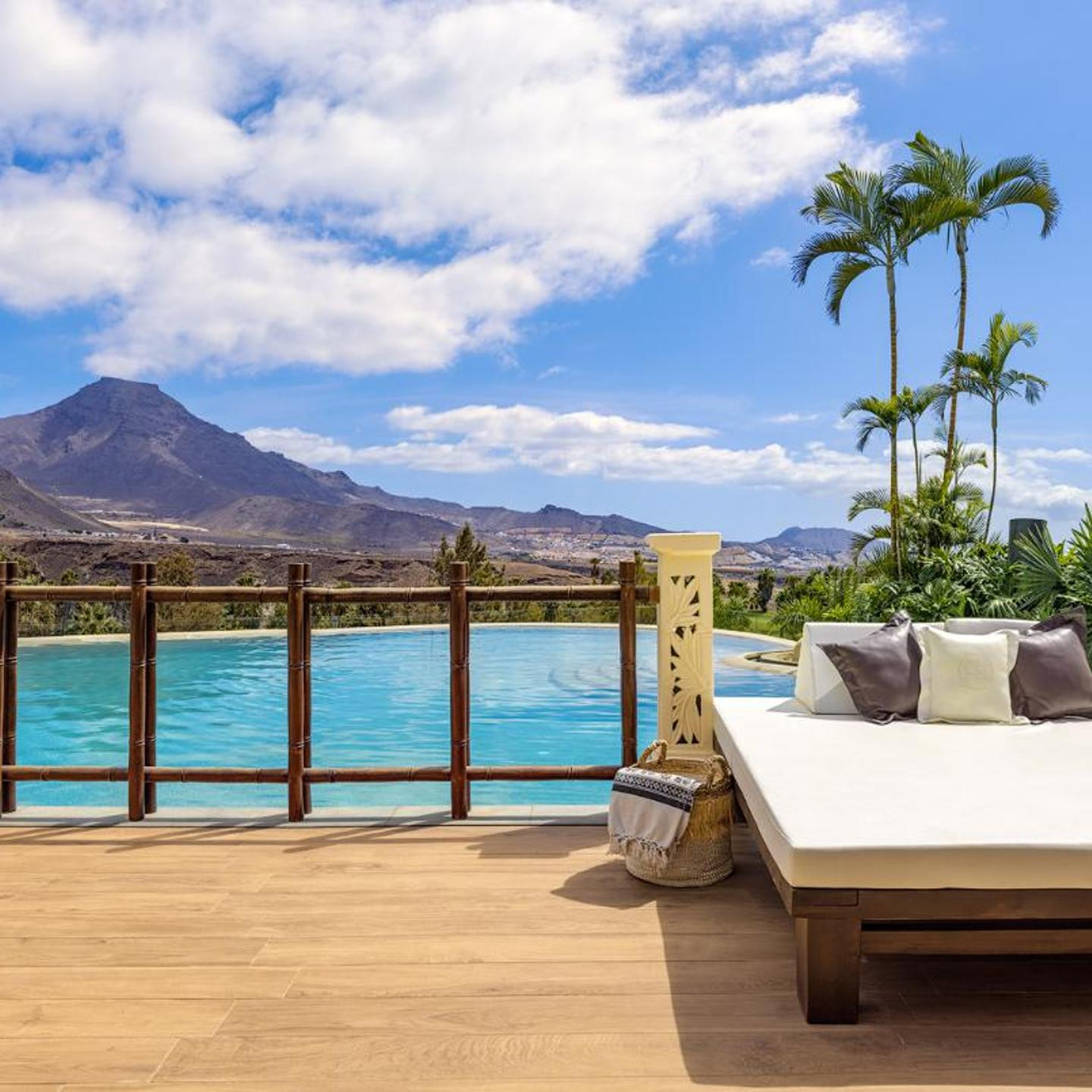 Royal River, Luxury Hotel - Adults Only