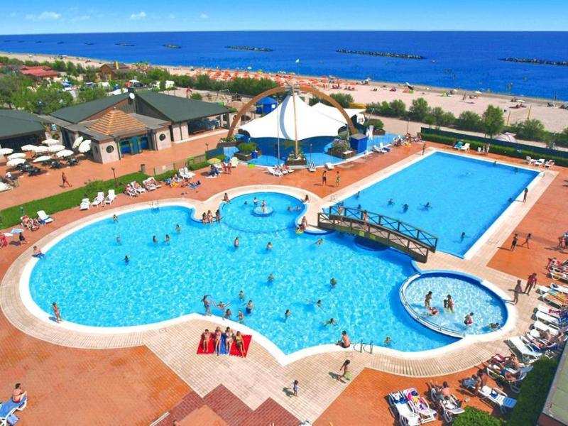 Camping Spiaggia E Mare Holiday Park