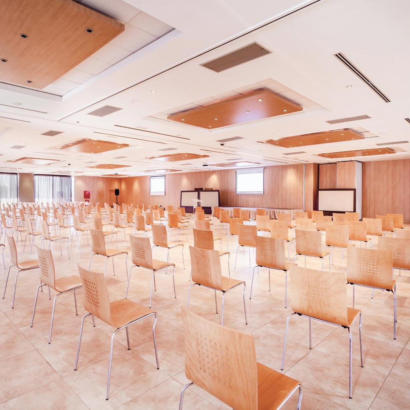 AZZ Valencia Congress Hotel & Spa