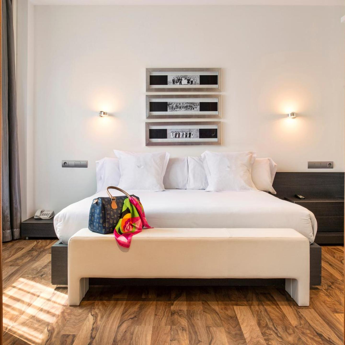 AZZ Valencia Táctica Hotel